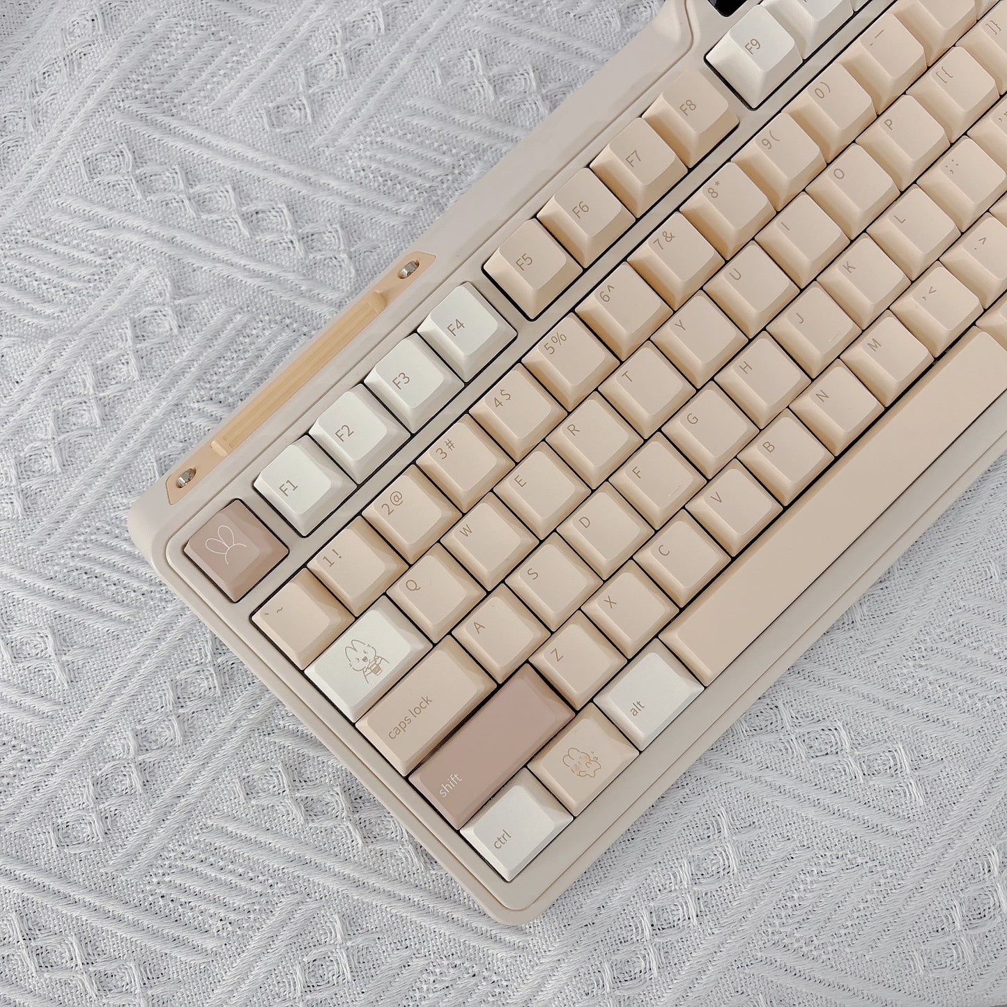 QTUO Toffee Bunny Keycaps Cherry Profiles