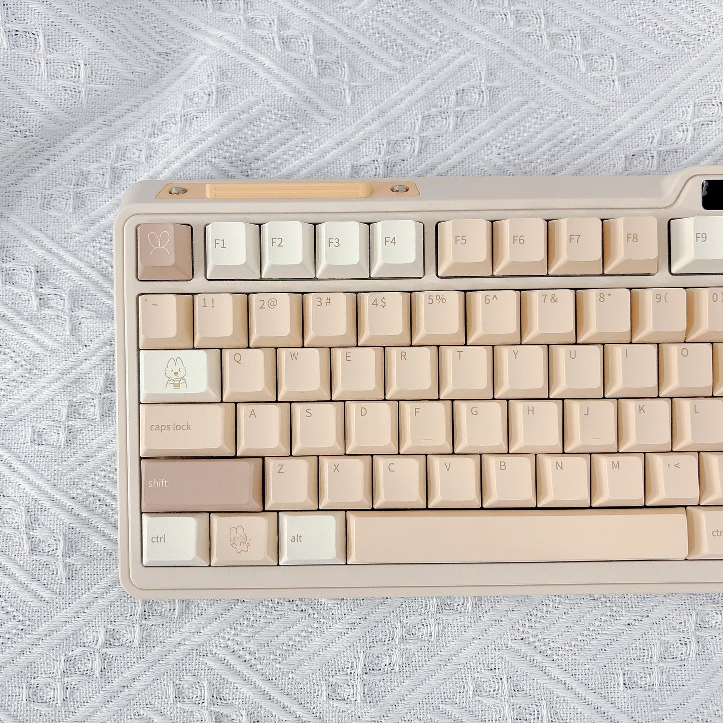 QTUO Toffee Bunny Keycaps Cherry Profiles